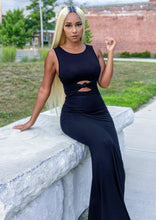 Load image into Gallery viewer, Black Full Length Maxi Dress
